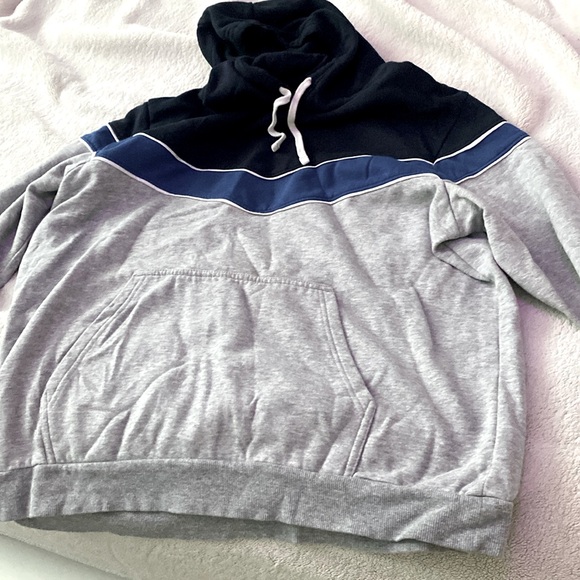 george’s hoodie with blue shades - Picture 1 of 1